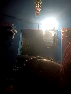 Snapshot of Hansini_Gowda chatting on 09-16-25, 10:22 Hansini Gowda online show from 09-16-25, 10:22