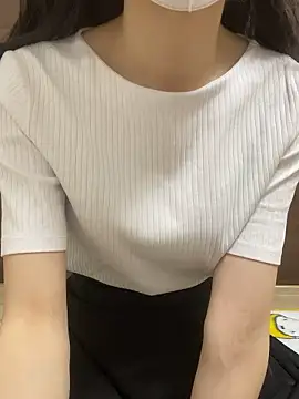 Snapshot of yayoi_jp chatting on 06-14-26, 03:58 yayoi jp online show from 06-14-26, 03:58