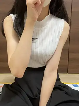 Snapshot of yayoi_jp chatting on 06-28-26, 04:02 yayoi jp online show from 06-28-26, 04:02