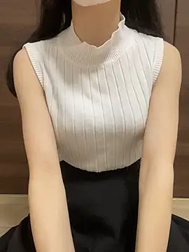 Snapshot of yayoi_jp chatting on 07-19-26, 03:05 yayoi jp online show from 07-19-26, 03:05