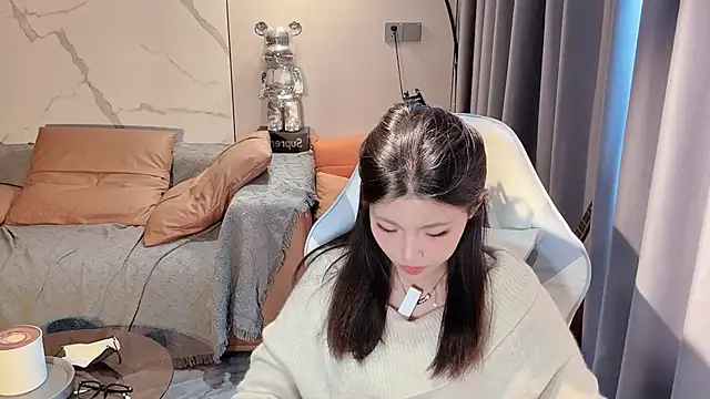 Lixinel-520 online show from 11-20-25, 01:28