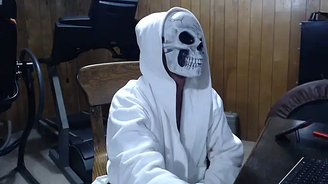 billy471 online show from 10-31-25, 04:08