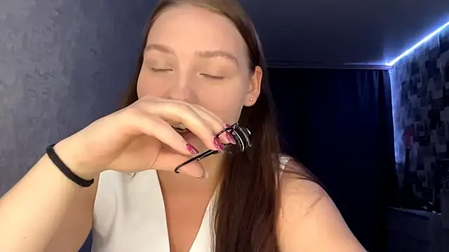 Snapshot of SwiiSweet chatting on 10-05-25, 07:12 SwiiSweet online show from 10-05-25, 07:12