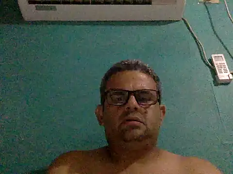 Snapshot of Katracho6969 chatting on 11-01-25, 04:03 Katracho6969 online show from 11-01-25, 04:03