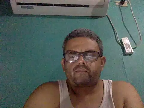 Snapshot of Katracho6969 chatting on 11-07-25, 04:01 Katracho6969 online show from 11-07-25, 04:01