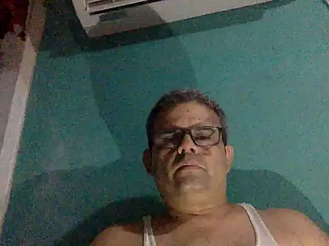 Snapshot of Katracho6969 chatting on 11-08-25, 04:34 Katracho6969 online show from 11-08-25, 04:34