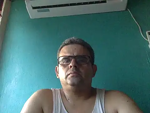 Snapshot of Katracho6969 chatting on 11-08-25, 09:57 Katracho6969 online show from 11-08-25, 09:57