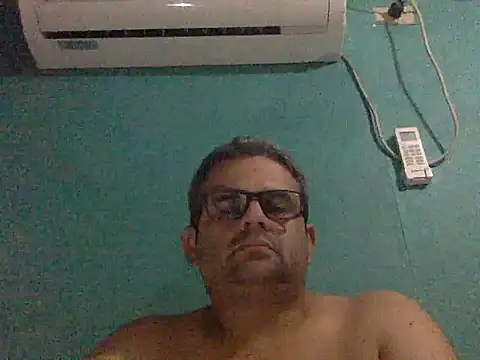 Snapshot of Katracho6969 chatting on 11-16-25, 03:45 Katracho6969 online show from 11-16-25, 03:45