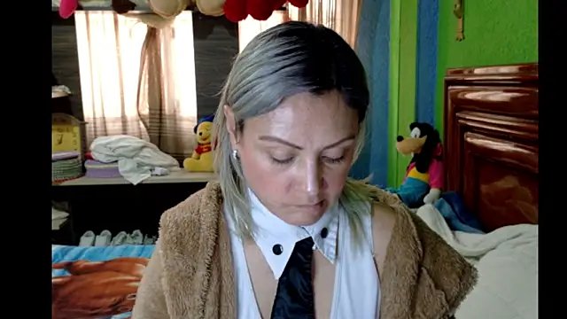  Charlize theron  online show from 03-18-26, 08:23