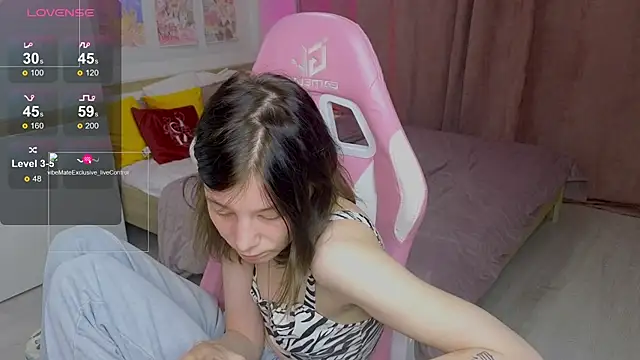 EllinEverly online show from 06-11-26, 01:27