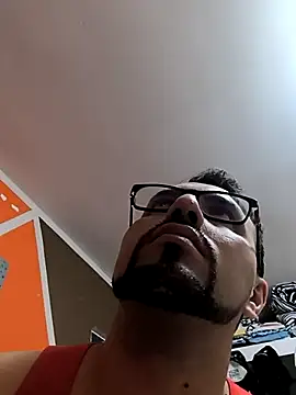 Snapshot of Jharicio-89 chatting on 09-12-25, 03:39 Jharicio-89 online show from 09-12-25, 03:39