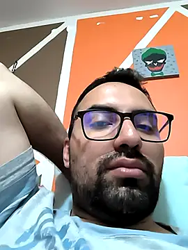 Snapshot of Jharicio-89 chatting on 10-06-25, 05:16 Jharicio-89 online show from 10-06-25, 05:16