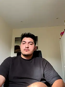 Snapshot of mixedcouplee69 chatting on 09-15-25, 11:54 mixedcouplee69 online show from 09-15-25, 11:54