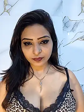 QUEEN-ADITI online show from 04-10-26, 05:28