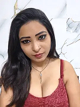 QUEEN-ADITI online show from 04-17-26, 06:11