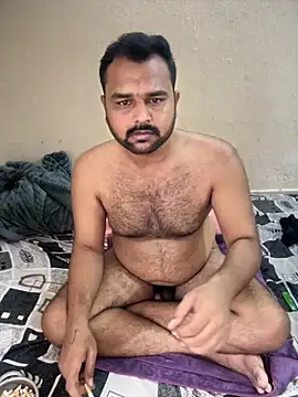 Snapshot of hahaha1319 chatting on 10-08-25, 09:18 hahaha1319 online show from 10-08-25, 09:18