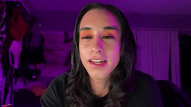 xoFrankie online show from 12-19-25, 04:41