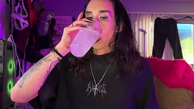 xoFrankie online show from 01-08-26, 10:34