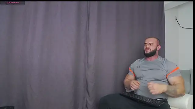 RickyMiami1 online show from 11-09-25, 06:17