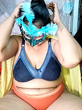 Snapshot of Tanisha-Chy chatting on 11-27-25, 05:26 Tanisha-Chy online show from 11-27-25, 05:26