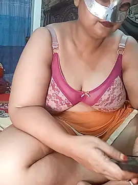 Snapshot of Tanisha-Chy chatting on 07-03-26, 05:14 Tanisha-Chy online show from 07-03-26, 05:14