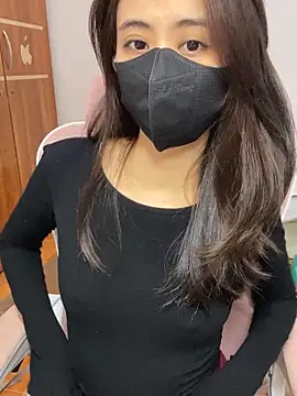 Mochi21 online show from 11-26-25, 02:23