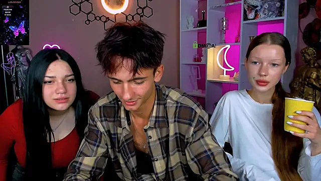 khloebeauty online show from 09-19-25, 08:09