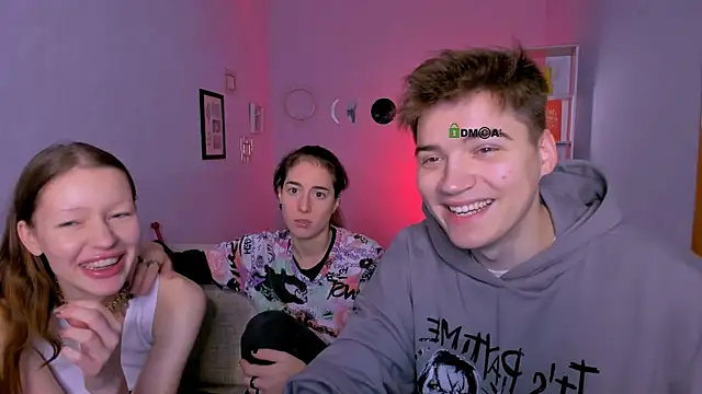 khloebeauty online show from 11-15-25, 08:27