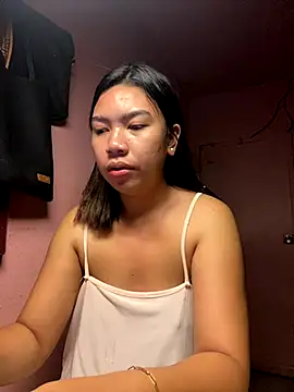 Snapshot of aniya_04 chatting on 10-02-25, 04:47 aniya 04 online show from 10-02-25, 04:47