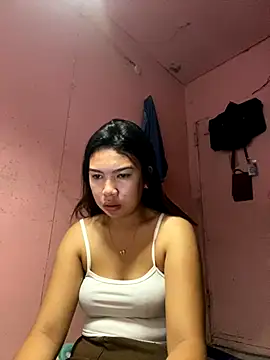 Snapshot of aniya_04 chatting on 10-29-25, 10:55 aniya 04 online show from 10-29-25, 10:55