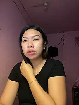 Snapshot of aniya_04 chatting on 10-30-25, 11:16 aniya 04 online show from 10-30-25, 11:16