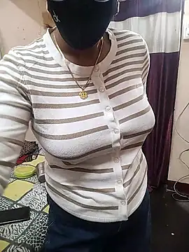 Snapshot of meenu_bhabhi547 chatting on 11-10-25, 04:55 meenu bhabhi547 online show from 11-10-25, 04:55