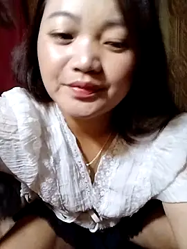 Snapshot of lusy-000 chatting on 09-11-25, 02:44 lusy-000 online show from 09-11-25, 02:44