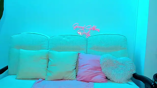 JessicaSky  online show from 04-15-26, 07:58