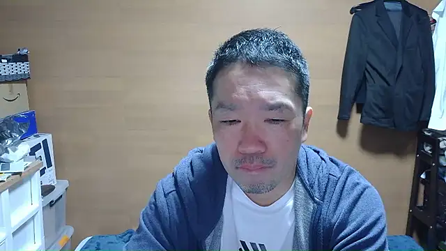 Snapshot of erosuke9 chatting on 12-13-25, 10:59 erosuke9 online show from 12-13-25, 10:59