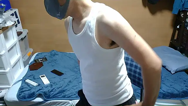 Snapshot of erosuke9 chatting on 12-21-25, 09:00 erosuke9 online show from 12-21-25, 09:00