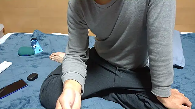 erosuke9 online show from 01-11-26, 11:54