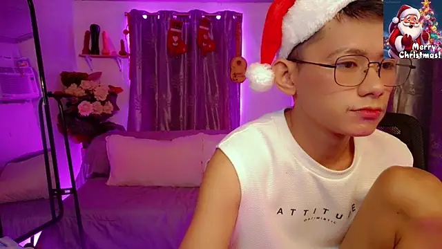 Snapshot of Skinny_CumLoader69 chatting on 12-14-25, 03:17 Skinny CumLoader69 online show from 12-14-25, 03:17
