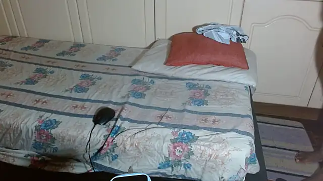 xfoxybrownxx online show from 09-19-25, 06:41