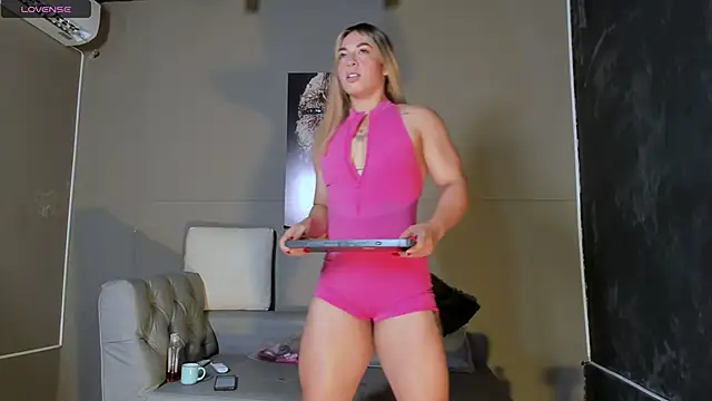 AliceFit 212 online show from 05-24-26, 01:16