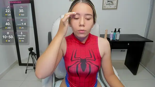 Snapshot of Aiilyn_Ds chatting on 09-24-25, 09:45 Aiilyn Ds online show from 09-24-25, 09:45