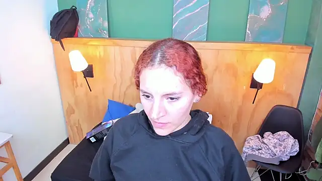 aliceandsia online show from 01-05-26, 07:06