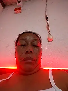 Naomi-Mature online show from 04-16-26, 09:32