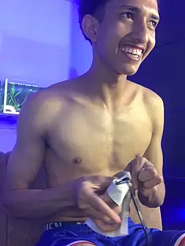 Cj davis  online show from 11-20-25, 04:23