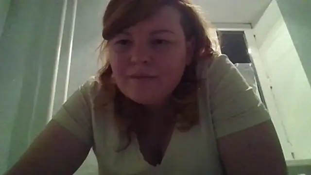 Snapshot of ShineDana chatting on 12-05-25, 04:14 ShineDana online show from 12-05-25, 04:14