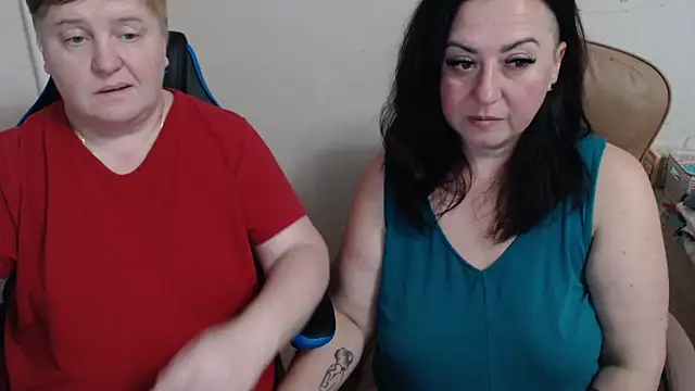 Snapshot of Bertie_Adeline chatting on 09-14-25, 07:13 Bertie Adeline online show from 09-14-25, 07:13