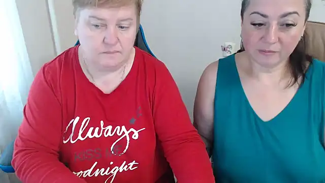 Snapshot of Bertie_Adeline chatting on 10-09-25, 07:39 Bertie Adeline online show from 10-09-25, 07:39