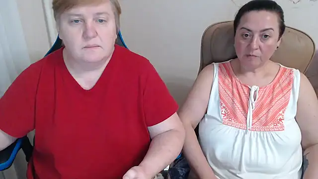 Snapshot of Bertie_Adeline chatting on 11-09-25, 09:13 Bertie Adeline online show from 11-09-25, 09:13