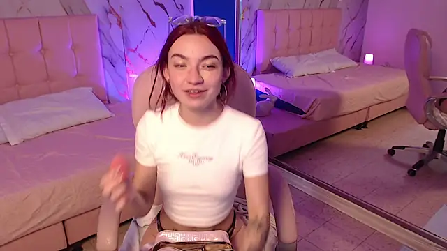 Red kytty6 online show from 02-03-26, 09:20