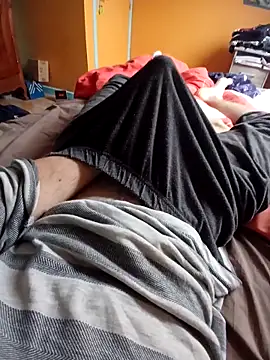 Snapshot of Aymeric35000 chatting on 03-07-26, 09:39 Aymeric35000 online show from 03-07-26, 09:39